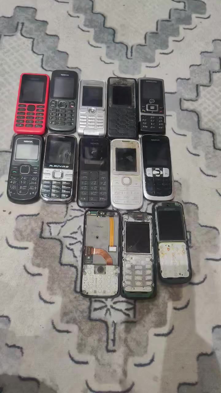 عمي ماكو هيج دلال 13موبايل بيهن يشهد العباس عليه شغال بس اني ابيع فحم اريدهن كلهم ب40مع التوصيل


**إذا كنت صاحب هذا الإعلان وتريد حذفه لأي سبب، رجاءا أرسل رسالة إلى الدعم الفني**