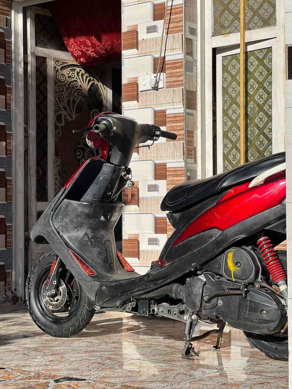 سلام عليكم دراجه للبيع ماكس عدله
بوشه 55 بلاديه
مكينه مامفتوحه
الدراجه شغاله سلف وهندر
فقط الكفرات تجاريه
السعر خااص متواجد خاص.


**إذا كنت صاحب هذا الإعلان وتريد حذفه لأي سبب، رجاءا أرسل رسالة إلى الدعم الفني**