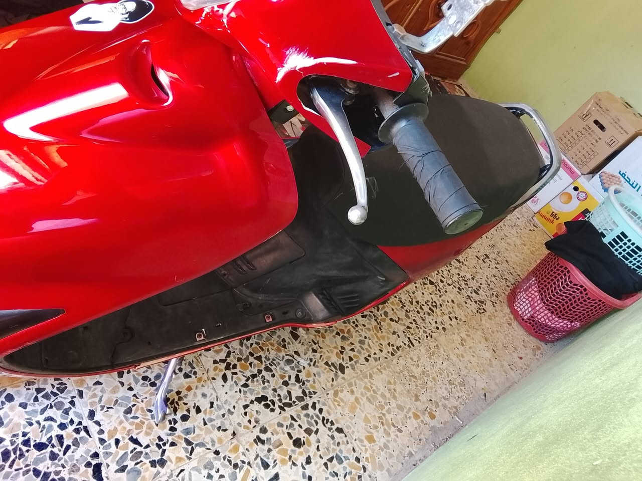 جمال الكرزي 🤑🤑🤑نار 🔥
للبيع دراجه فراشه  فحل وكيل 

صاله 20يوم طالعه من الوكيل 

كلشي بلاد 

صالنصه رياضي XR

 كلشي شغال ودراجه نضيف على ايدي السعر 600وبيه مجال قليل لحد يكسر بحلالي ارجوا منكم 

مكاني نجف حي الشرطه  خاص مامتواجد                   رقمي *********** واتساب اتصال خط
