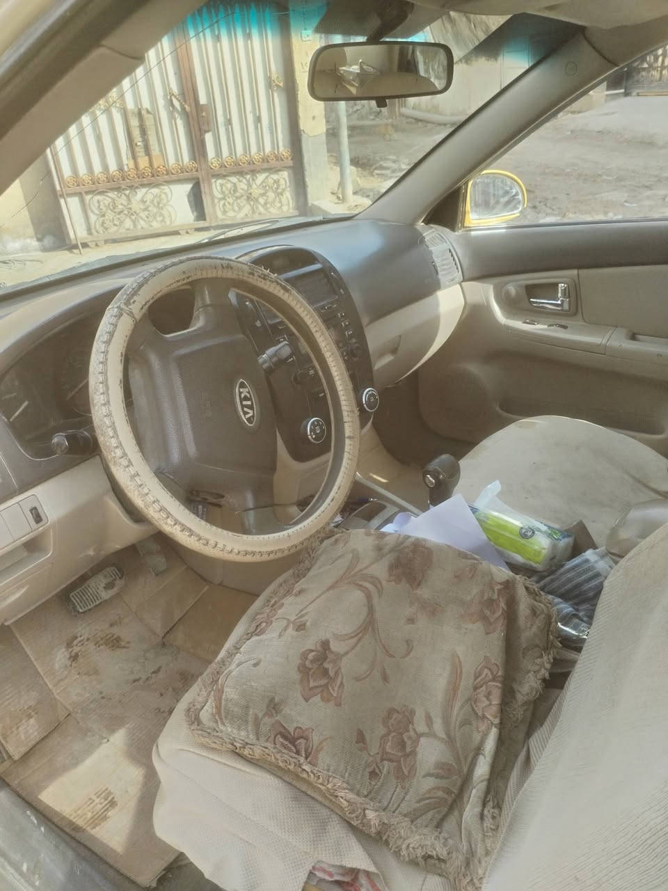 السلام عليكم
سبكترا موديل 2009 بابل الرقم انكليزي السنويه مجدده لنهاية 2029 مصفره مرور وهيئة حادثها جاملغ الخلفي الايسر فقط مكينه 2000 كهربائيات شغالة كيجات وصدر جديد كير ومكينه كهربائيات وتبريد مكفوله سعره 90 باسمي *********** عنواني الحله حي المهندسين
