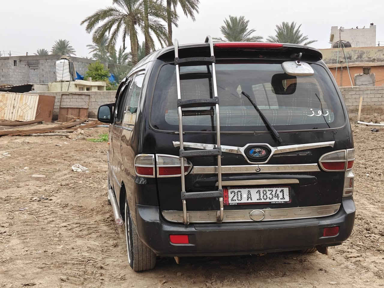 السلام عليكم :
سياره 2006مواصفات كامله سياحي
رقم جديد شاصي مكفول محرك مكفول
بيهه ضربه بالجاملخ الخلفي ومشتغله جديد
ملاحضات بسيطه السعر 75.
***********
