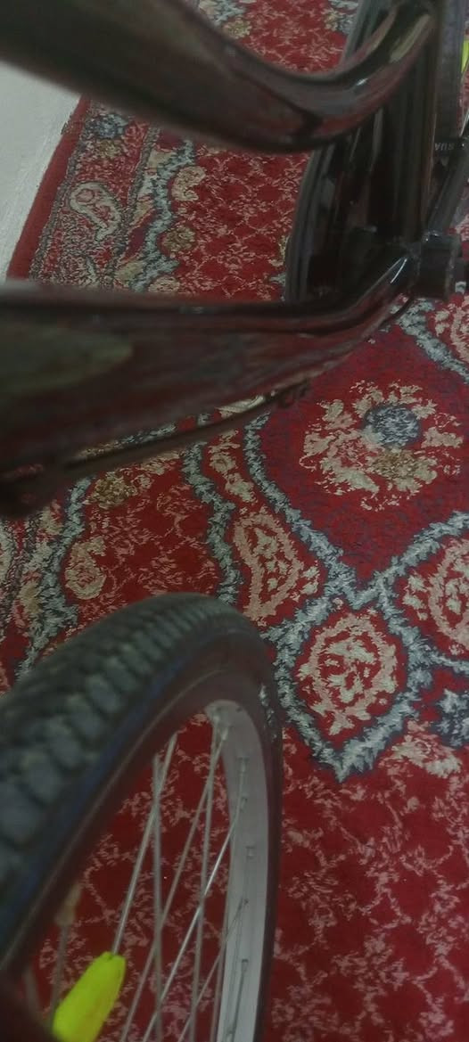 سلام عليكم بايسكل سوبر اسود باله ياباني اصلي مديل19البايسكل نضيف شعدك مراوس نزل


**إذا كنت صاحب هذا الإعلان وتريد حذفه لأي سبب، رجاءا أرسل رسالة إلى الدعم الفني**