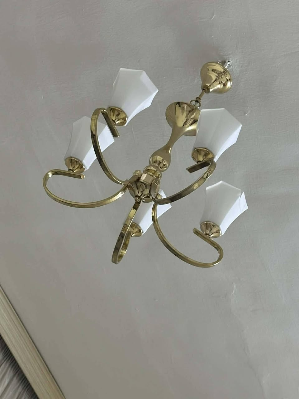 كاونتر مع سنك مترتين ونص سعره ٤٠٠ وبي مجال قفل ٣٧٥ مع ثريات جدد اثنيهم ١٠٠ بس الشراي يراسلني رجاءاً مكانهم بغداد حي الإعلام


**إذا كنت صاحب هذا الإعلان وتريد حذفه لأي سبب، رجاءا أرسل رسالة إلى الدعم الفني**