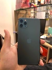 آيفون ١١ برو ماكس • ٢٥٦ جيجا • فيس ايدي عاطل