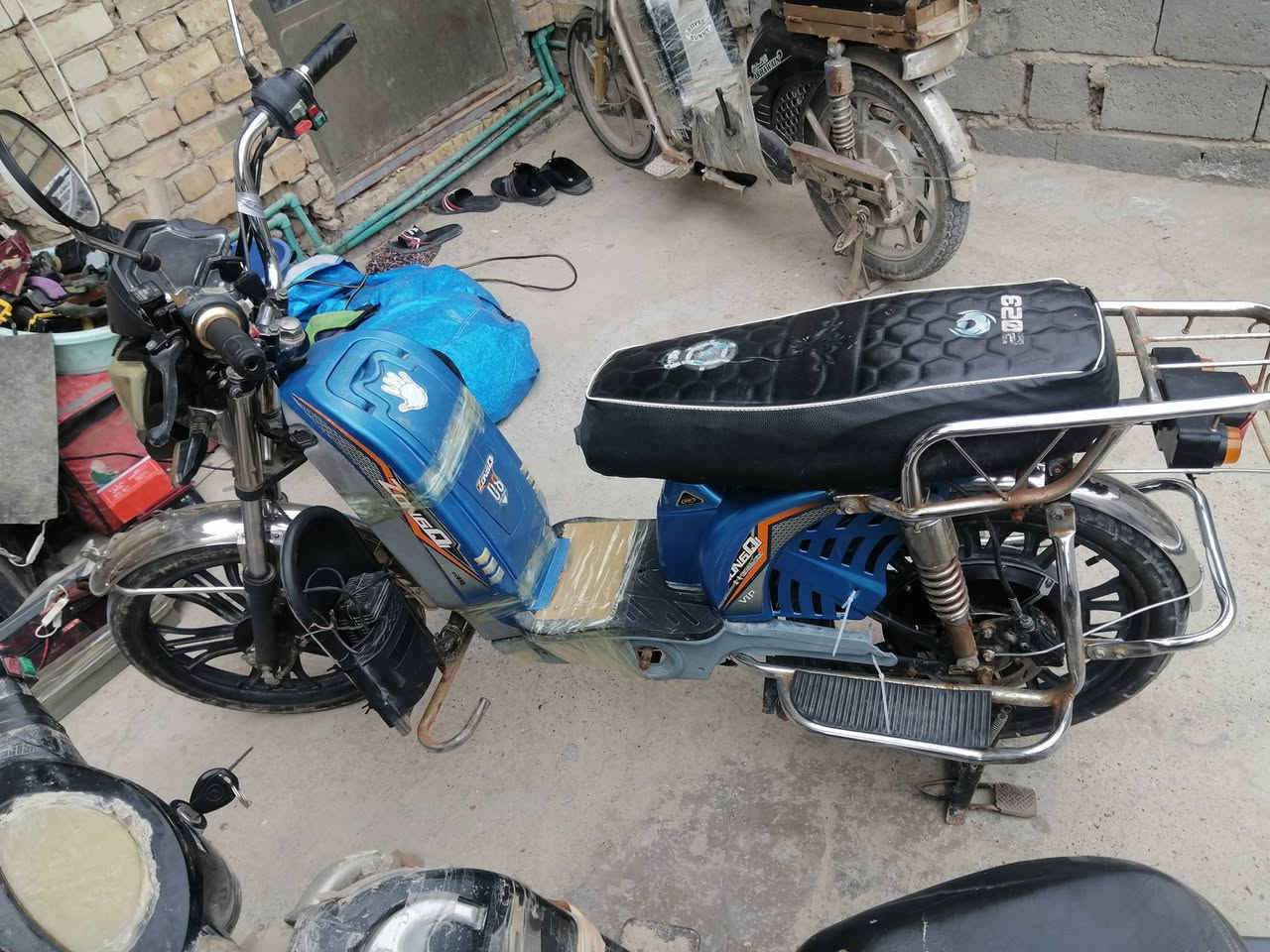 ماطور شحن للبيع *********** لسعر ٢٠٠
