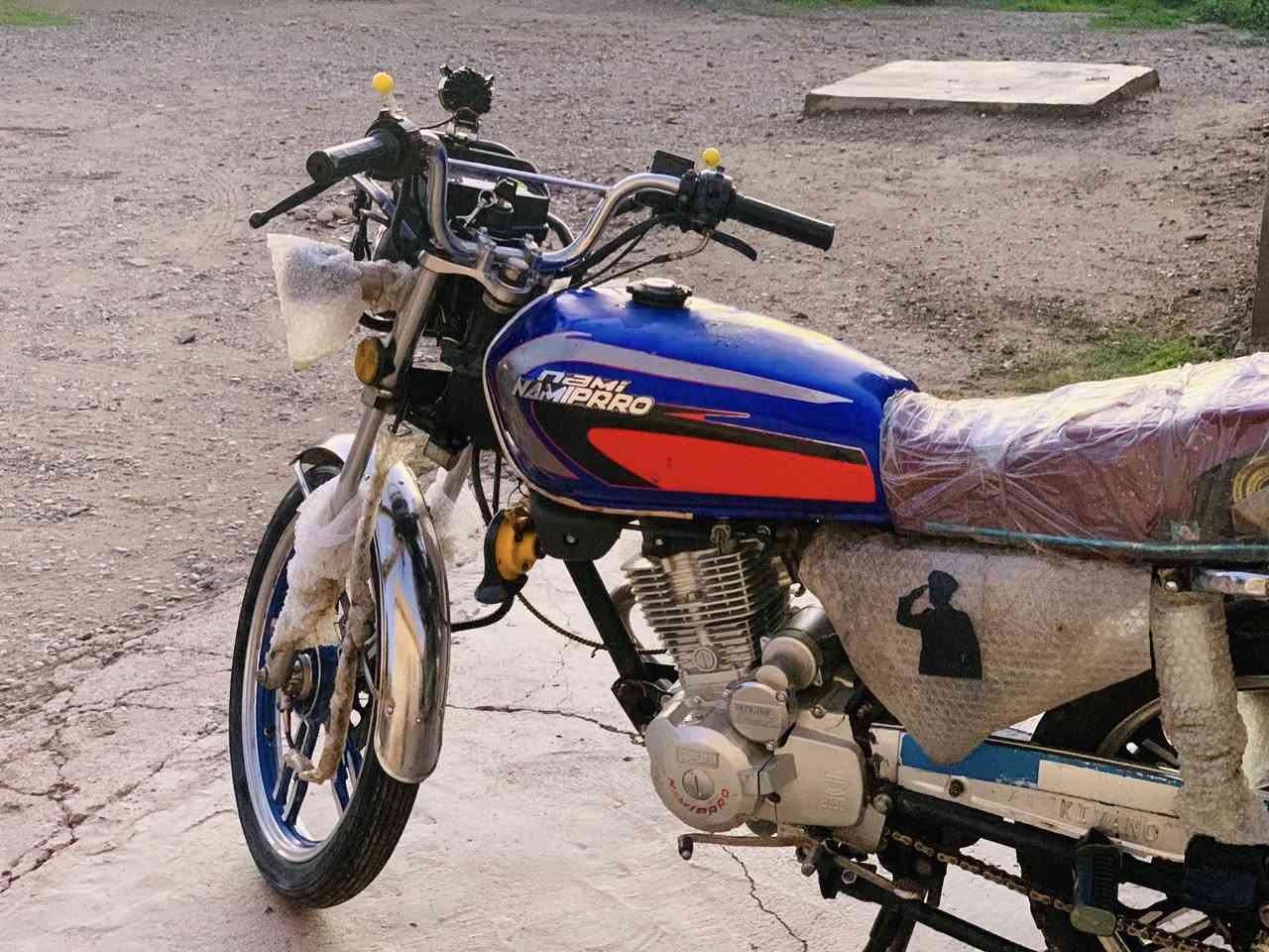 السلام عليكم 
يوجد موطور خمسه گير نامي برو
موديل 2020
المحرك مفتوح مره وحده
كلشي بي شغال
السعر٤٧٥وبي مجال المكان ناحية الزاب
للأستفسار ***********والخاص مفتوح
