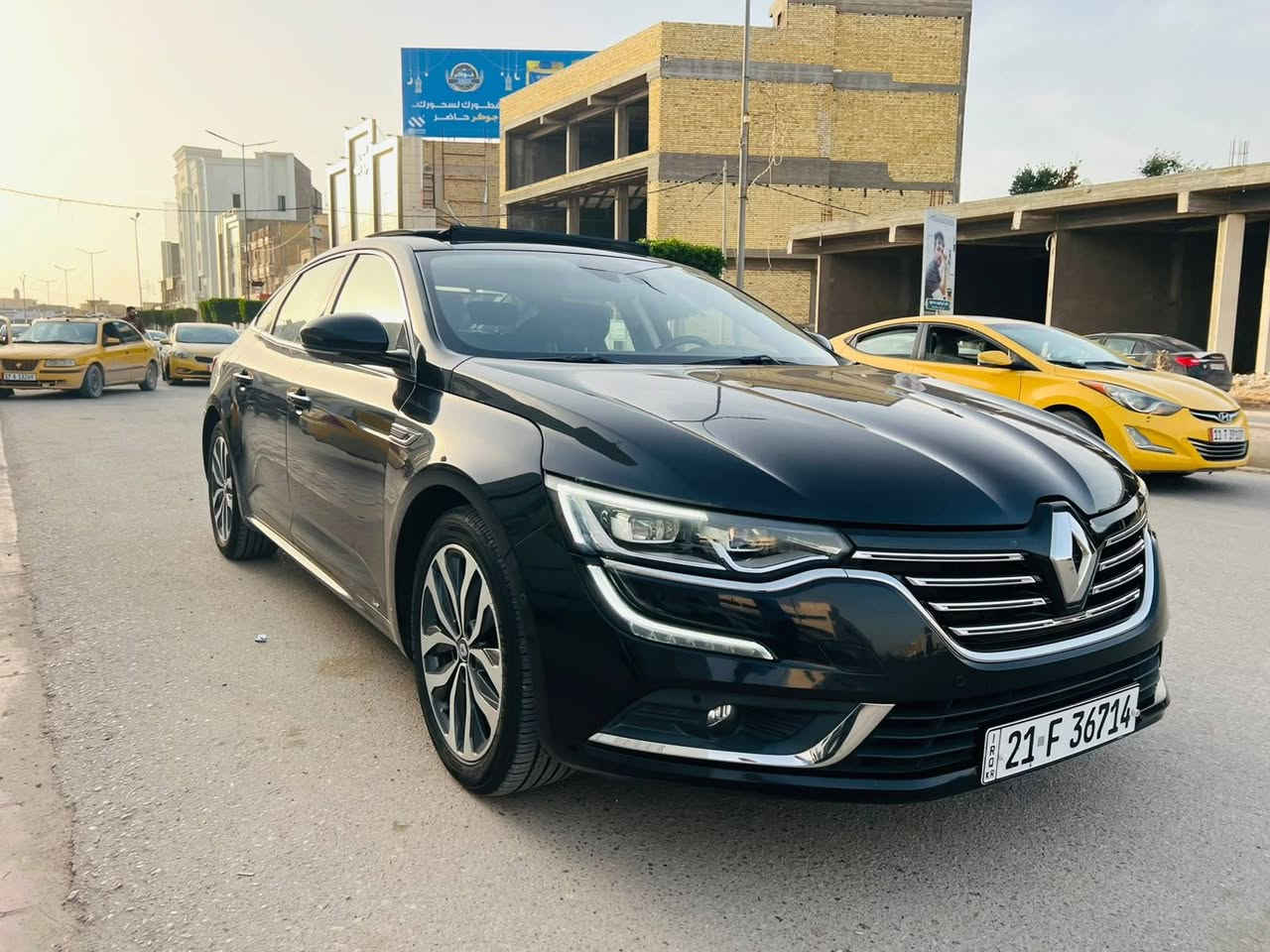 رينو 2018 vip خليجي كفالة عامة من ضربه وصبغ والبارد وطخات حتى دعاميات كفاله
محرك 4. 1600 تيربو صاروخ شرط ممفتوح بيه برغي حتى ابلك ممفتوح بيه كله ع وضع الشركة
كير 7 نمر اوتماتيك +عادي+ايكو+سبورت وبعد هواي وضعيات بيه
حداده شركة ممفتوح بيه برغي من الشركة
شاشة الكبيرة وكل تحكمات من شاشه حتى تبريد
شرط تبريد قطعتين ثلج
طخم تاير قبل  شهرين شديتهن
سبير بعده منازل
كشنات كلها كهرباء ومساج + تدفئه وتبريد بالكشنات
بانوراما ع طول القمارة
تثبيت سرعة
بردة خلفيه بلاد
سيارة هواي بيه مواصفات بعد
وشرط سيارة ماشيه 65 الف حقيقه.
رقم شمالي بأسمي السنوية
سيارة ع وضع شركة وجديده حيييل
مكاني السماوة
السعر ب142


**إذا كنت صاحب هذا الإعلان وتريد حذفه لأي سبب، رجاءا أرسل رسالة إلى الدعم الفني**