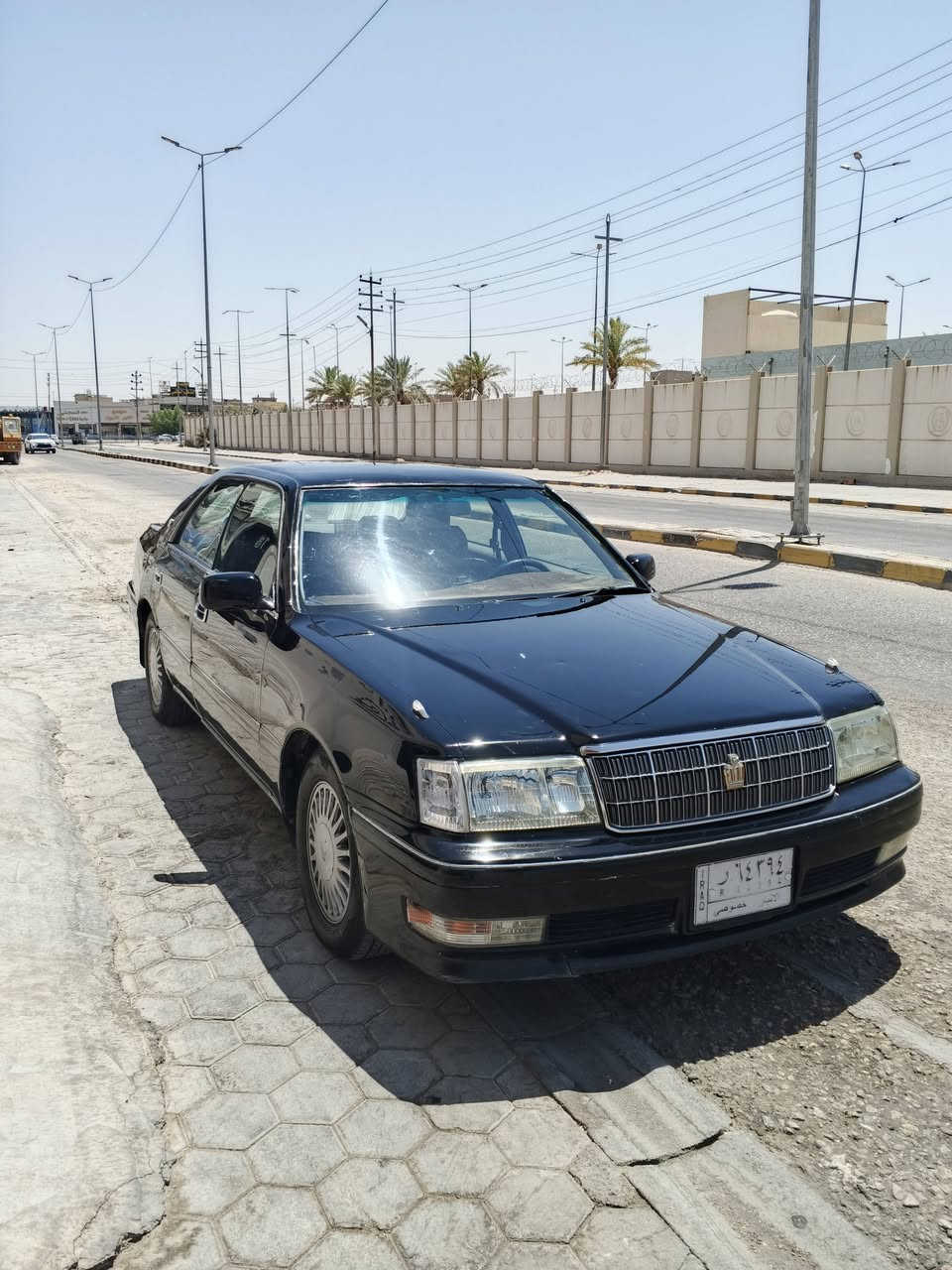 السلام عليكم  راس الثور (للبيع او المراوس حسب القناعه) موديل 96 مكفوله من الكص مكينه كير حداديه تخم تاير تبريد رقمه انبار سنويه لل28 مشروع وطني شاصي 55 مكينه 3000 مكاني نجف( سعر 65 ) رقم الموبايل ***********
