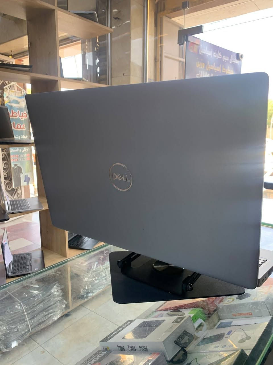 🔥 عرض خاص لدى مكتب صدف 🔥
💻 Dell Precision 3560
🔹 المعالج: Core i7 الجيل 11
🔹 الرام: 16GB DDR4
🔹 التخزين: 512GB SSD
🔹 كرت الشاشة: NVIDIA Quadro T500 2GB
🔹 الشاشة: 15.6 بوصة Full HD
💰 السعر: 550,000 دينار فقط
🎁 الملحقات: ✅ شاحن Type-C أصلي
✅ حقيبة
✅ ماوس
📍 العنوان: الموصل – المجموعة الثقافية – مجاور شركة طاقة.
🚚 متوفر خدمة التوصيل إلى جميع محافظات العراق.
📞 للاستفسار والطلب: ***********
