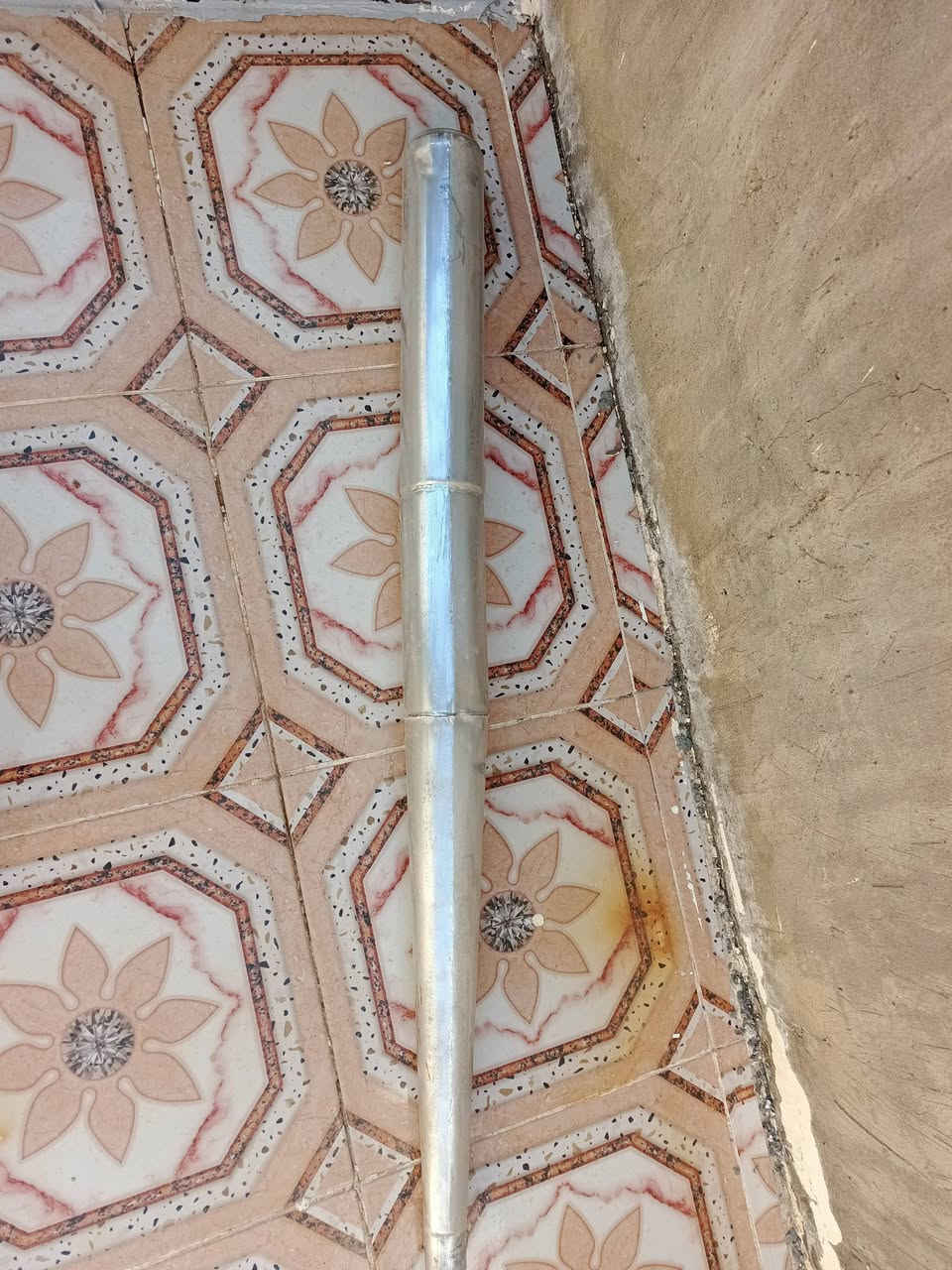 صلنص عدد 2للبيع سعره 50الف مكان صلاح الدين قضاء بلد ستفسار تصل على ارقم ***********
