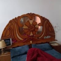 غرفة • بيها مجال