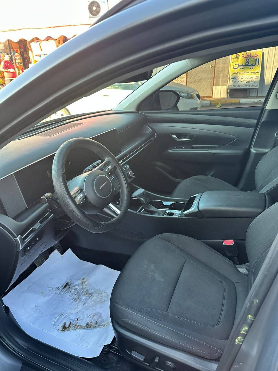 سلام عليكم من رخصه الادمن المحترم عندي توكسان 2025 بدون ارباك ماشيه ٧٠٠٠ محرك ٢٥٠٠  الشكل الجديد  sel فول عدا الجلد والفتحه كشن السايق كهرباء كشنات تدفئه جنطه كهرباء شاشه متصل شحن وايرلس رادار امامي رادار خلفي لون مميز حساسات خلفي توقف تلقائي للازداحامات  بريك تلقائي للحوادث سياره بيها قطعتين صبغ فقط نصف الجاملغ الامامي اليمين والباب خلف السائق بدون تبديل كلها ليبل واحد بجم كفاله لغود كفاله شواصي كفاله تكم كفاله سياره ترهم مراوس رقم الهاتف *********** متواجد واتساب مكاني بغداد.
