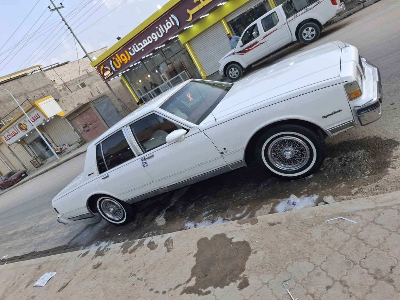السلام عليكم كابرس موديل 1989 رقم كربله انگليزي بسمي هزه جديده،  مكينه 305 وگير 700 ، مكاني البصره،، سعر 57 ، ***********
