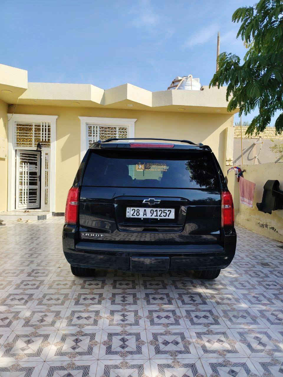 السلام عليكم تاهو وارد أمريكي ضرر تبديل قطعتين بابين جهة سايق
تاهو 2017  LT
 ماشيهkm 77    
المواصفات                       
٨سلندر/5300
سلايد(فتحة قمارة)
كراسي جلد اصلي
كراسي اثنين كهرباء
كراسي هزار(عند اقتراب السيارة من اي شي)
كراسي خزن(ميموري)
كراسي(تدفئة)
تبريد خلفي شاشة
سائق آلي
كروس سرعة
فول تحكم استيرن(جهتين امامي+جهتين خلفي)
شاشة عرض الاعطال
صندوك كهرباء(شفط)
نظام السير على الخط
دبل كير(عادي+اوتوماتيك)
حساس خلفي
نظام تحكم بمستوى الضوء الداخلي
مانع تزحلق
پدل كهرباء(تحكم كهربائي بالبريك والبانزين)
نظام فتح الابواب لاسلكياً
فور ويل
شاشة امامية كبيرة اصلية+كار بلي
شاشة خلفية DVD اصلي 
كامرة خلفية 
تشغيل عن بعد
قاصة سرية

مري كهرباء(شفط)
لايت عدسة زنون
لد امامي
سستم_صوت,Bos
السعر /310
مكان السيارة ذي قار 
رقمي ‏‪0771 363 0662‬‏
***********
