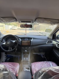 رمضان كريم عليكم  جميعا البيع فقط نيسان سنترا موديل 25 خليجه  ماشيه 13...