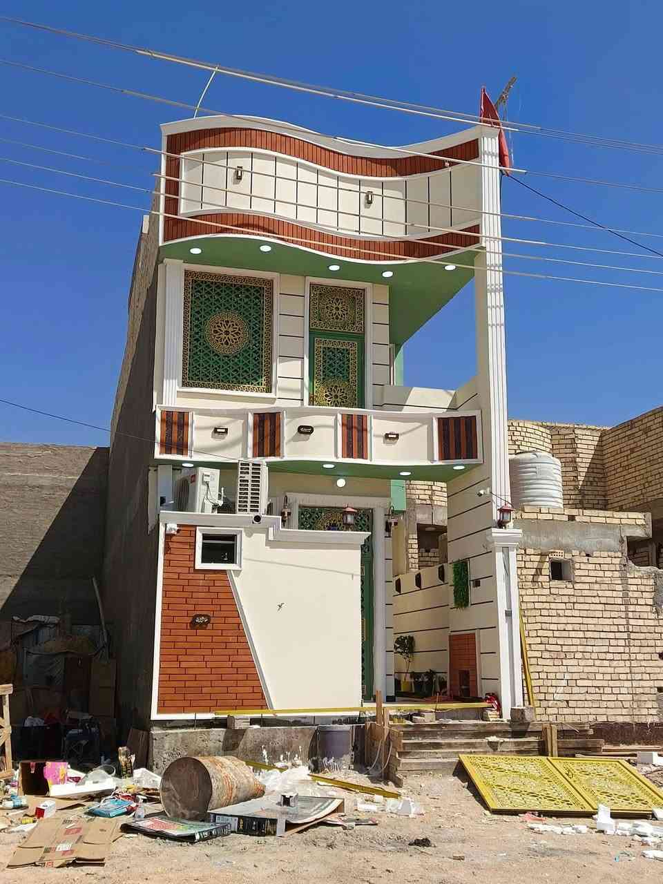 السلام عليكم خلف لبخ واجهيات وصبغ  كربلاء متفرغ حاليا  ***********
