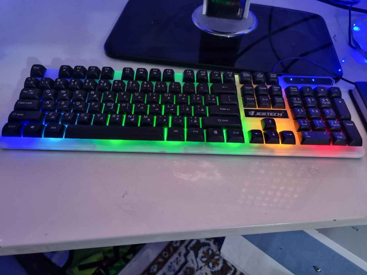 كمبيوتر للالعاب للبيع
السلام عليكم ورحمة الله وبركاته 
حاسبة كاملة للبيع 
الكيس شركة دل 
معالج انتل كور ٥ جيل رابع 
ذاكرة ٨ كيكه
كرت شاشة ٤٦٠٠ داخلي 
كرت شاشة ٥٦٠ خارجي
نظام التشغيل ويندوز ١٠ برو ٦٤ بت

الشاشة حجم كبير شركة دل 
كيبورد ماوس نوعية ممتازة 
فلاشة انترنيت 
يعني بالمختصر حاسبة كاملة جيب واربط والعب بيه العاب هواي مثل ماين كرافت وغيره من الالعاب 
مكاني بغداد 
توصيل عدي 
سعر ٣٠٠ وبيه مجال للشراي بغداد, العراق


**إذا كنت صاحب هذا الإعلان وتريد حذفه لأي سبب، رجاءا أرسل رسالة إلى الدعم الفني**