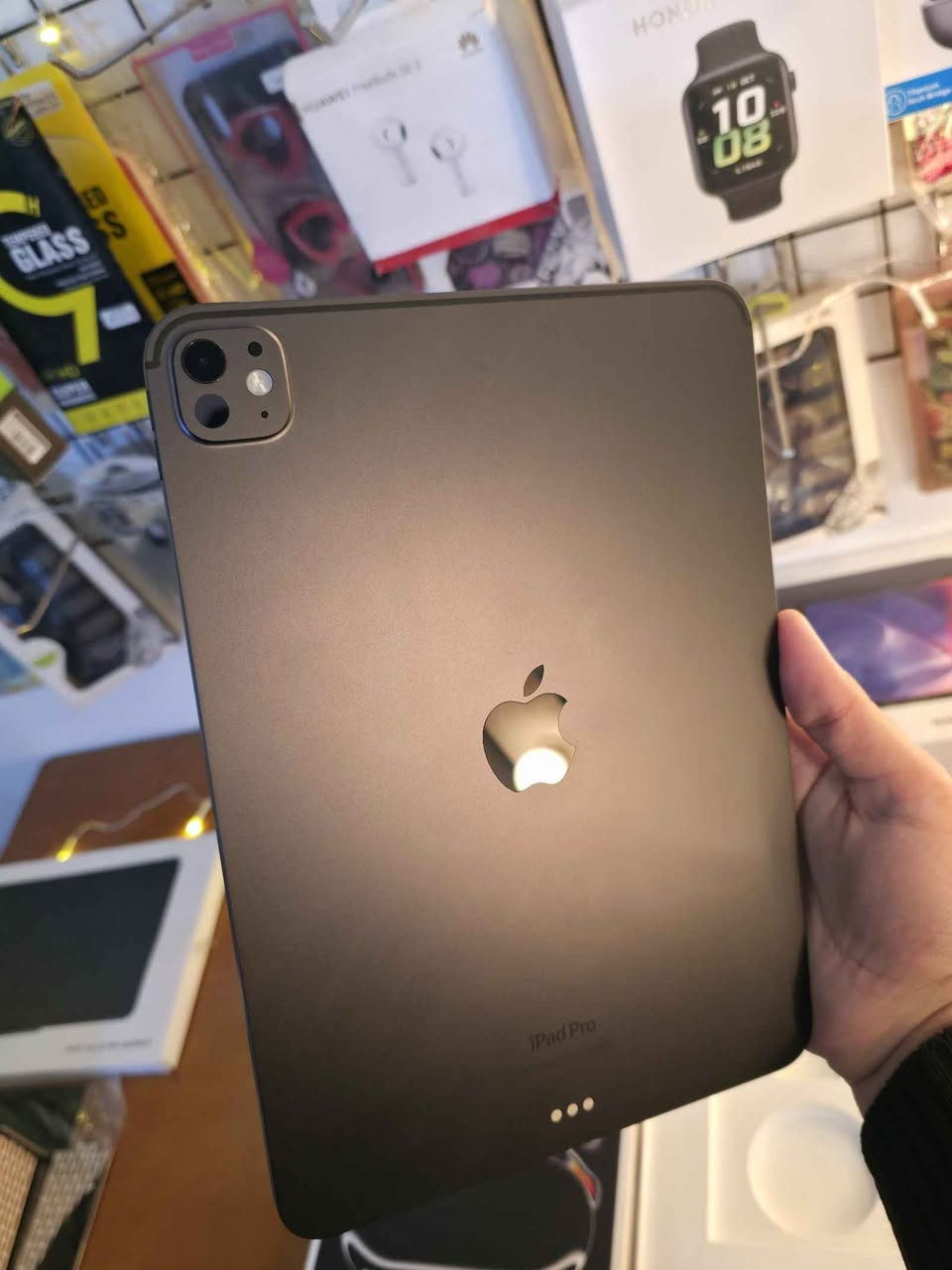 ايباد برو M4 للبيع

ذاكرة 256

نظافة 100%
مكفول كفالة شاملة 

بطارية 93

ملحقات باكيت مع كفر 

السعر 975 الف

يوجد توصيل لجميع محافظات العراق 
للحجز راسل الصفحة 
واتساب ***********

قناه تلكرام تنزل بيهة الاجهزه المتوفره https://t.me/mohamd_phone

#ابل #للبيع #توصيل_لكل_العراق #العراق #مستخدم #ايباد_برو بغداد, العراق
