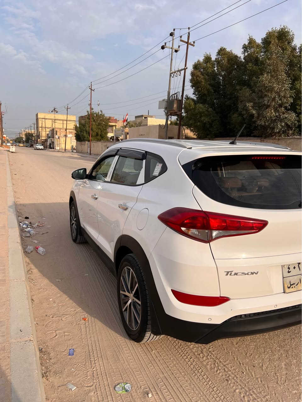 توسان خليجي موديل 2017 اربيل ، السيارة نظيفه كلش ماشيه 117 حقيقي ، بيها بارد بالبنيد صغير وباب السايق هم بيها بارد صغير للاستفسار *********** Singapore
