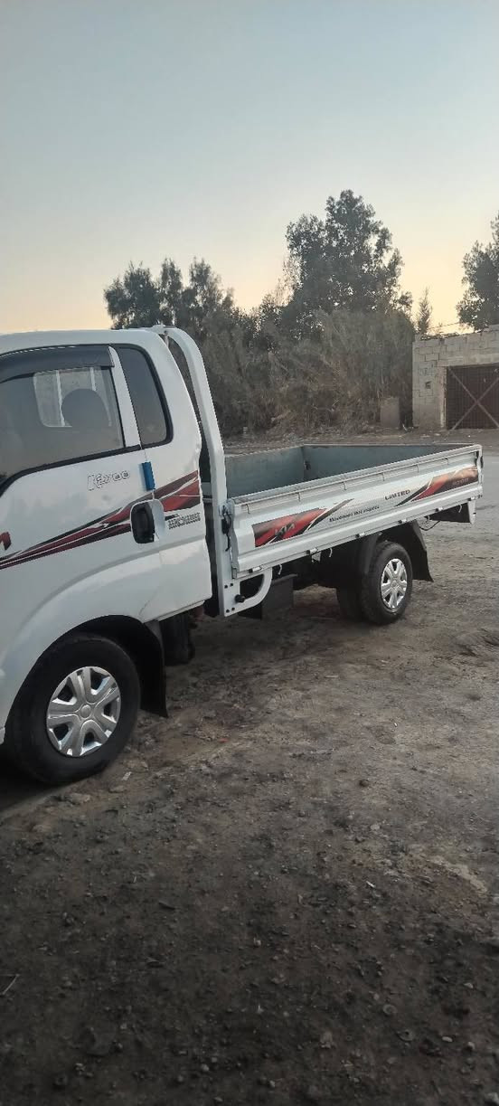 السلام عليكم توجد سياره للبيع موديل 2010 مكفوله كفاله عامه شرط السوناتا السعر ٧٣ وبيهه مجال ***********
