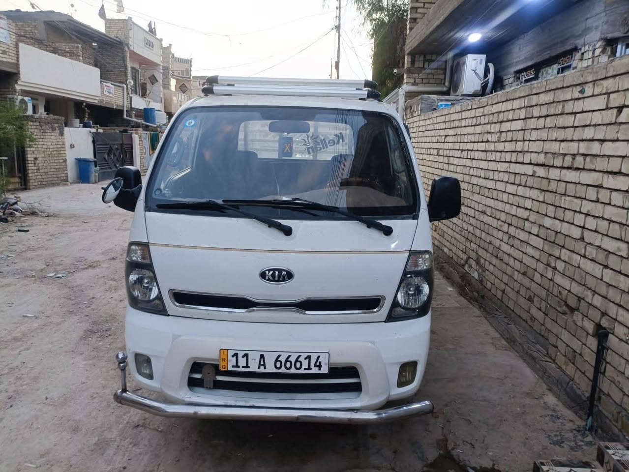 السلام عليكم. كيا فحل مسكر  موديل 2012. 6 نمر الگير السياره مكفوله لاظربه ولاتبديل مال جنايه رقم بغداد  جديد دولي هسه شاده سنويه جديده رقم شاصي واضح ومكفول.. العنوان بغداد زعفرانيه.  السعر 120$ وبيه مجال حگ الجيه  مامتواجد علفيس  . هذا ارقامي
***********/ ***********
