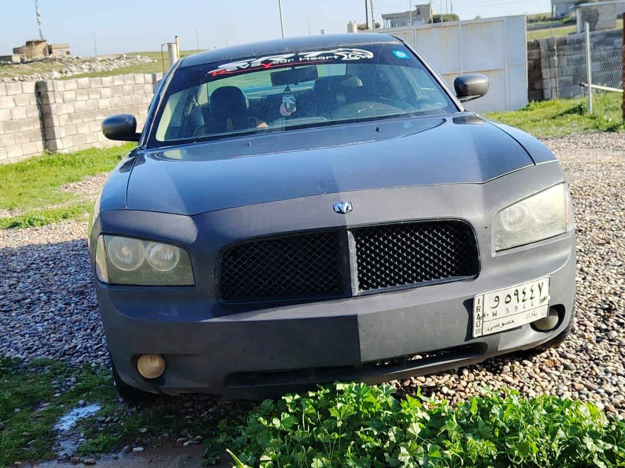 جارجر sxt موديل 2010 محرك كير شرط سياره نضيفه احلى من الصور ما يعوزها بس ستر الله شرط التحويل والوكاله محرك 3500 تبريد ثلج تدفاه كهربائيات كلها شقاله بيها ظرر تحرير مكانات وبيها سونار شرط بدون شواصي  ويل حجم 20 حداديه حيل زينه لون اسمنتي زنون شمسي سنويه لل 2028 مشروع وطني تحول با اي محافظه السعر100 وبيها مجال شي قليل شراي اتصل
***********
