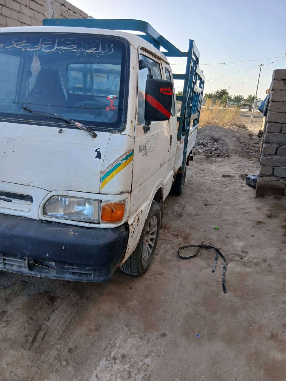 للبيع موديل 95 كير ومكينه وشاصي وتخم تاير حداديه نضيفه كهربائيات صيانه جديدة والباقي شوف العين سنويه صاقطه رقم بصرة بشرط التحويل السعر 40 وبيه مجال ناصريه الغراف  ***********----***********
