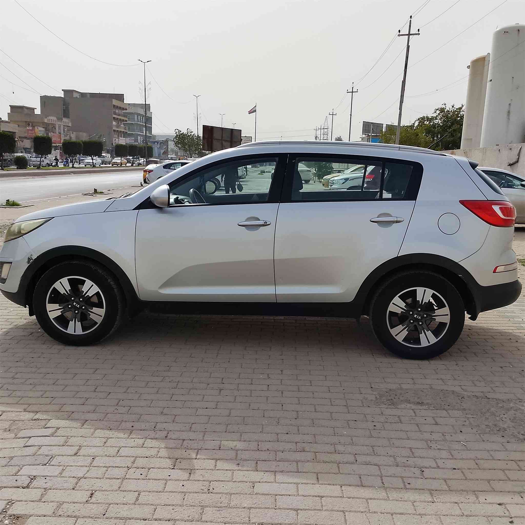 يا الله كيه سبورتج 2012 رقم بغداد سنويه 2027 مكينه2400 وكير وصدر جديد شركه بيه صبغ أربع قطع اثر بطش خابثه سونار ويه صور مكفول من الحادث ول فتح تبريد ثلج سعر 125 بيه مجال مكاني بغداد مازنجر موقفه وتساب أو تصل واني خادم ***********
