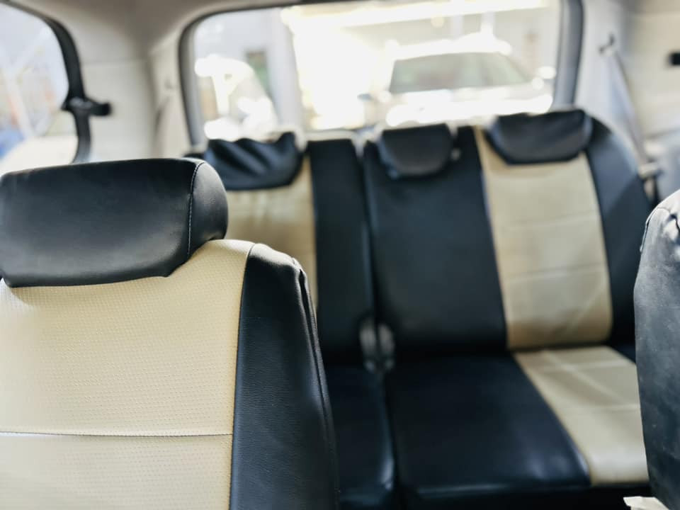 سيدونا موديل 2008
رقم بغداد الجديد دولي 11
محرك جديد 
بيه صبغ جاملغ خلفي بدون دوخل 
سعر 118
اتصال ***********
