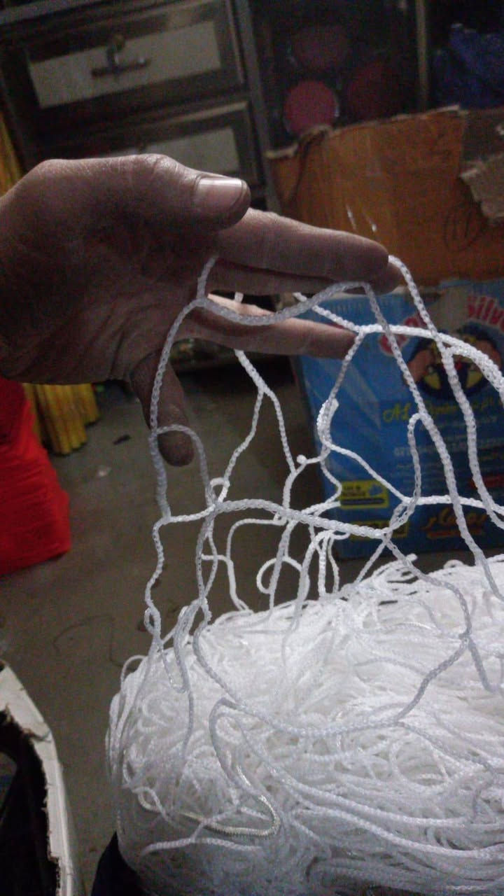 جديد مكتب الصياد المحترف
كل مايحتاجه الرياضي والعسكري والصياد 
للحجز ***********
صلاح الدين العلم تقاطع سمره
