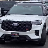 إكسبلورر ST • ٢٠٢٥ • دفع رباعي