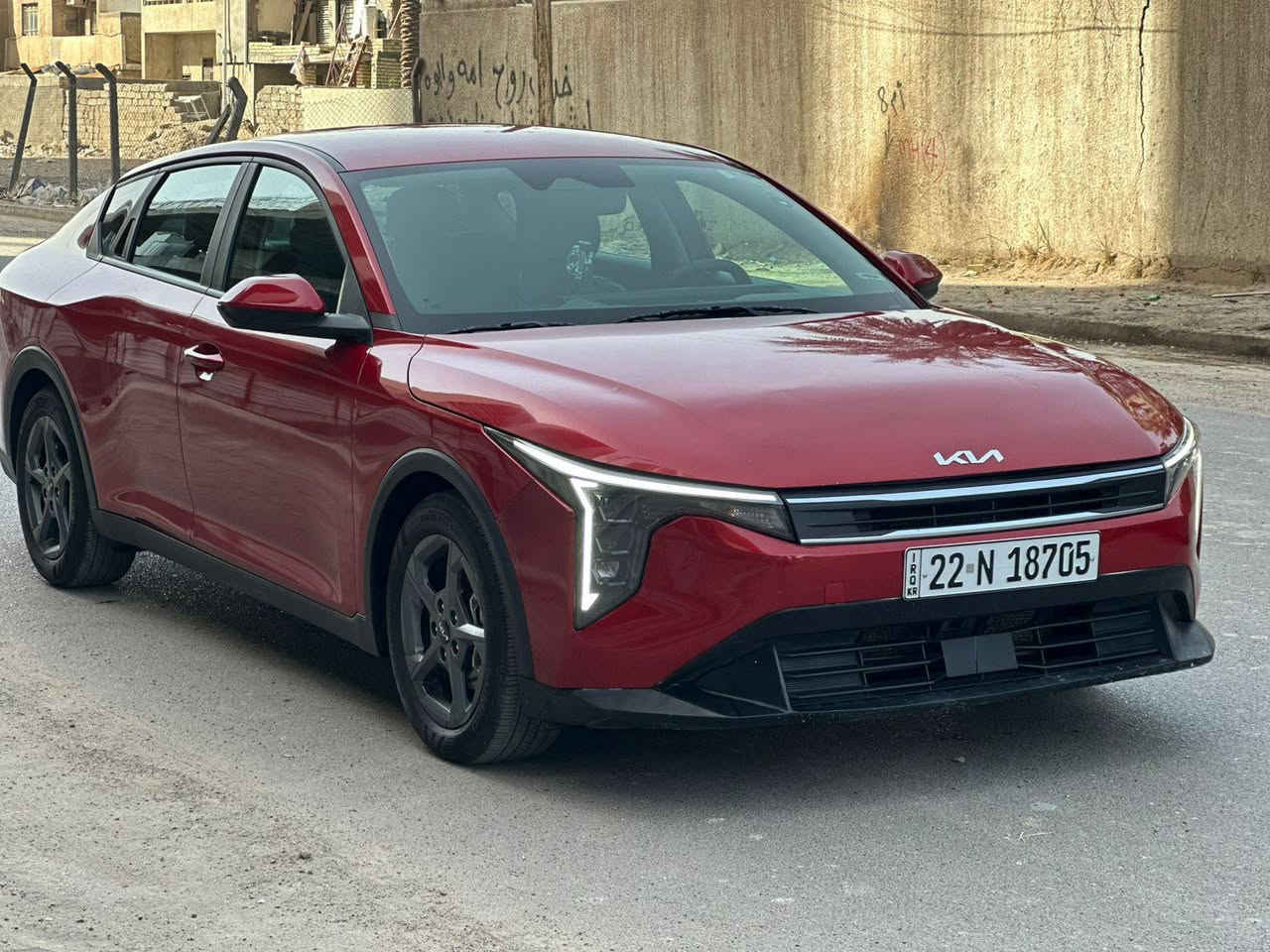 السلام عليكم
K4 وارد امريكي حادث موضح بالمنشور + سونار

ايرباك برده وستيرن

موديل 2025 

ماشيه 21 الف 

محرك 2000 دوش

نص مواصفات 
جاملغ السايق تبديل
بنيد معمر نفسه مصبوغ نصفه

شاشه كبيره رادار امامي جانبي  بصمه تشغيل عن بعد سايد بريك بصمه جنطه ذكيه

السعر 168 بيهه مجال

بغداد الوشاش

***********
