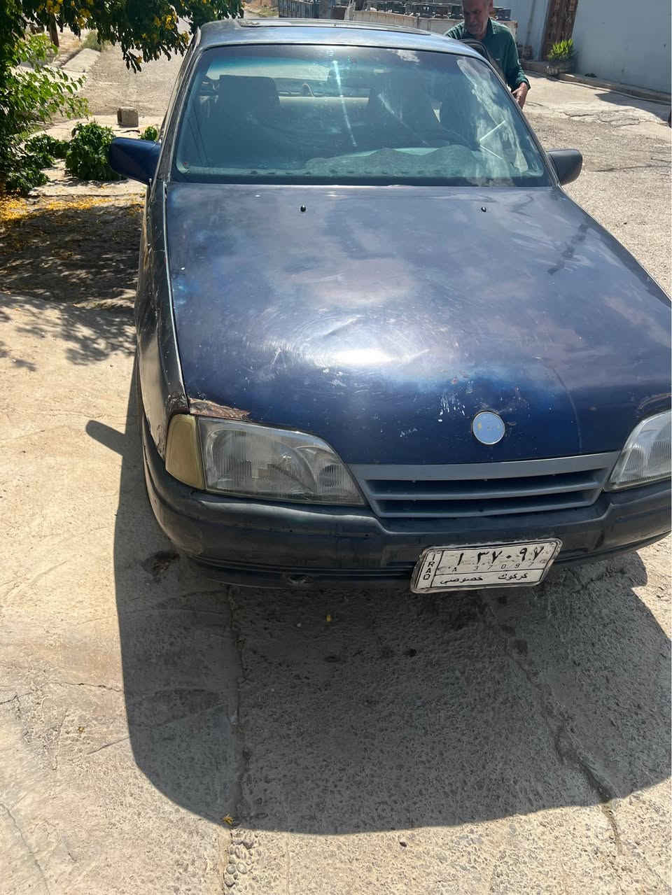 ‎اوبل اوميكا موديل ٨٩ 
رقم كركوك 
شرط تحويل و غرامة 
دفتر بانزين موجود 
بدون دواخل و شاصي
***********‎ كركوك, العراق

