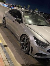 سوناتا 2020  1.6 توربو 🚀محرك  ضرر جاملغ وشوية من البوند بدون ايرباكات ...