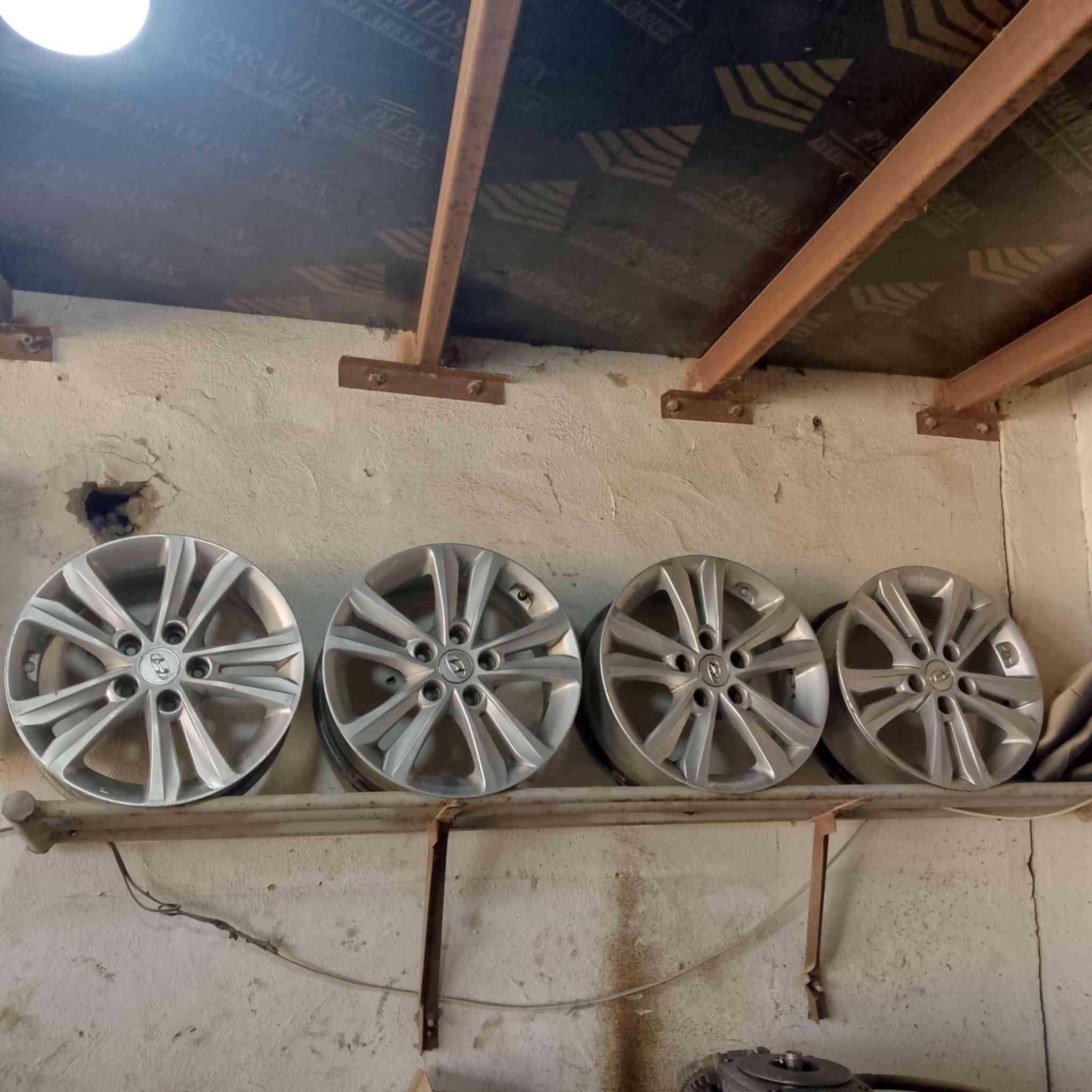 ويل 16للبيع سوناته 
مكان واسط الصويره 
***********
