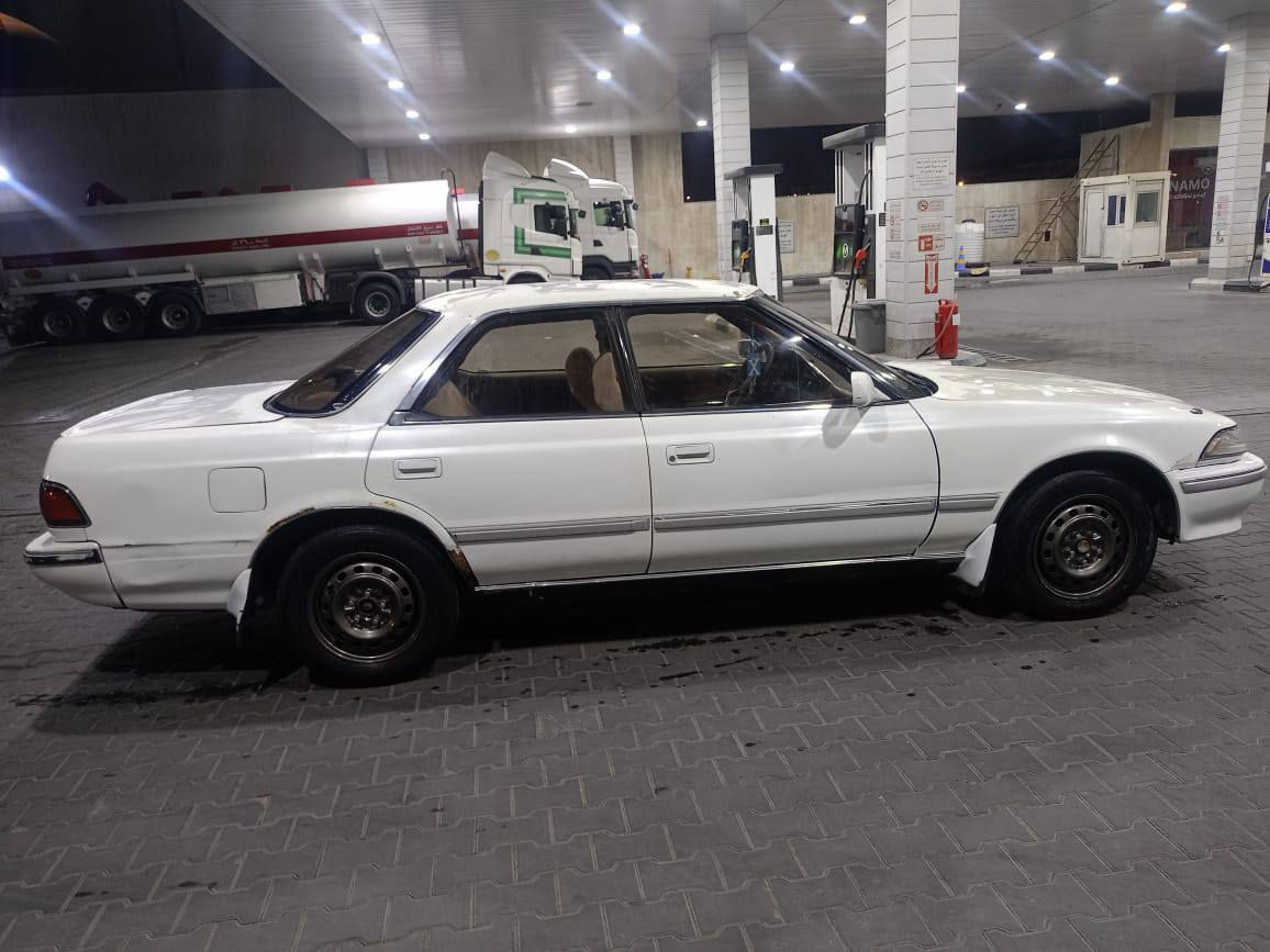 سلام عليكم
للبيع سياره مارك كصيف

مديل1991 سياره حلوه نضيفه مامتعوبه كهربائيات كلها شغاله مال بيت رقم بصره سنويه ماصر هواي من انتهت 

عنوان البصره العابر منطقه الحشد الجديده خلف ياسين خريبط

السعر 40وبيه مجال 

رقم الهاتف***********
