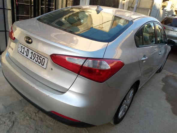 فورتي موديل 2014 رقم بغداد الجديد  
محرك 2000 دوش ليبل واحد /
 تبديل بنيد. والاصلي موجود 
 صبغ ثلاث قطع اثر شخوط 
حداديه امامي خلفي جديده 
تخم تايرات جديد  تبريد ثلج 
شاشة وكامره خلفيه ملونه 
تحكمات ستيرن جهتين 
السعر  103 بيها مجال بسيط 
بغداد الغزاليه 
***********
