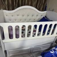 سرير طفل • خشب تركي • كالجديد