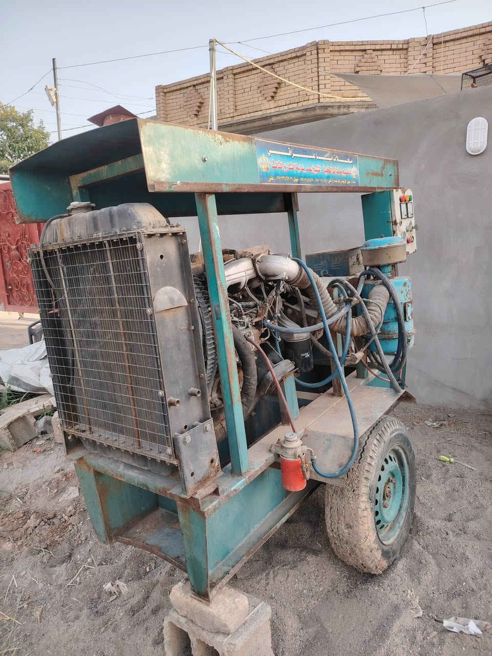 مولد كيا .3 فيز ..8ثكالات 2071  مستخدم قلیل ..بیه كل الشروط السعر 14$.العنوان  خانقين ***********
