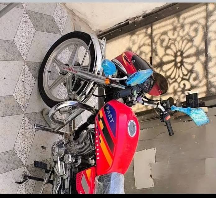 سلام عليكم
دراجه بارت فحل للبيع موديل 23 
سعر مليون و50 وبيه مجال 
الرقم ***********
