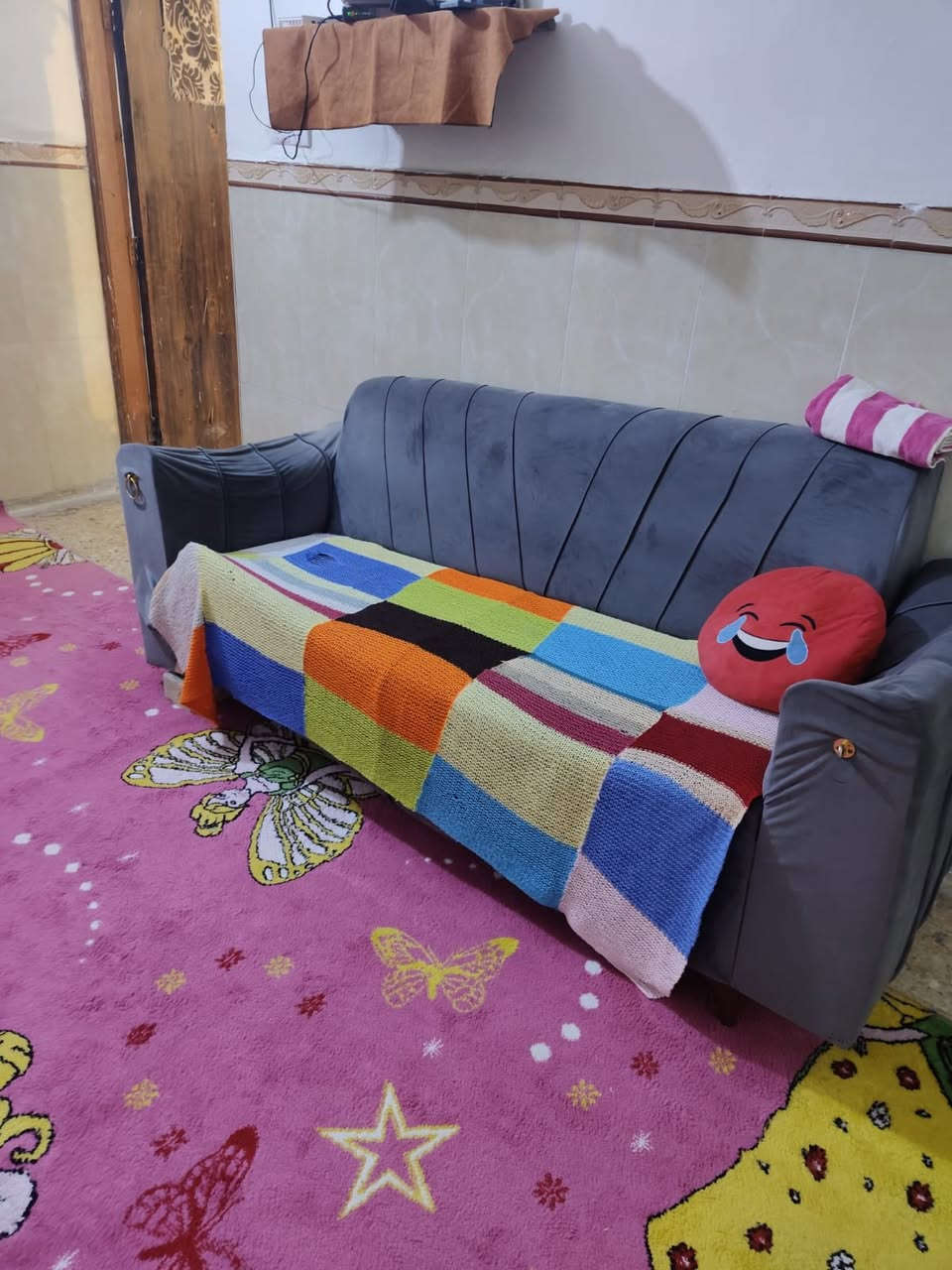 عندي تخم قنفات للبيع رادله شوي صيانه يرجى الاستفسار على الرقم***********
