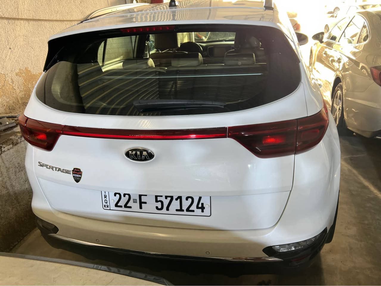 سلام عليكم سبورتج 2019 كفاله عامه بيه فقط شخوط و مبينه ب صوره  رقم جديد هزه جديده السياره كامله من  تايرات و حداديه. و كلشي بيه السياره موجوده داخل معرض الفيحاء 1  الاستفسار ع رقم *********** Singapore
