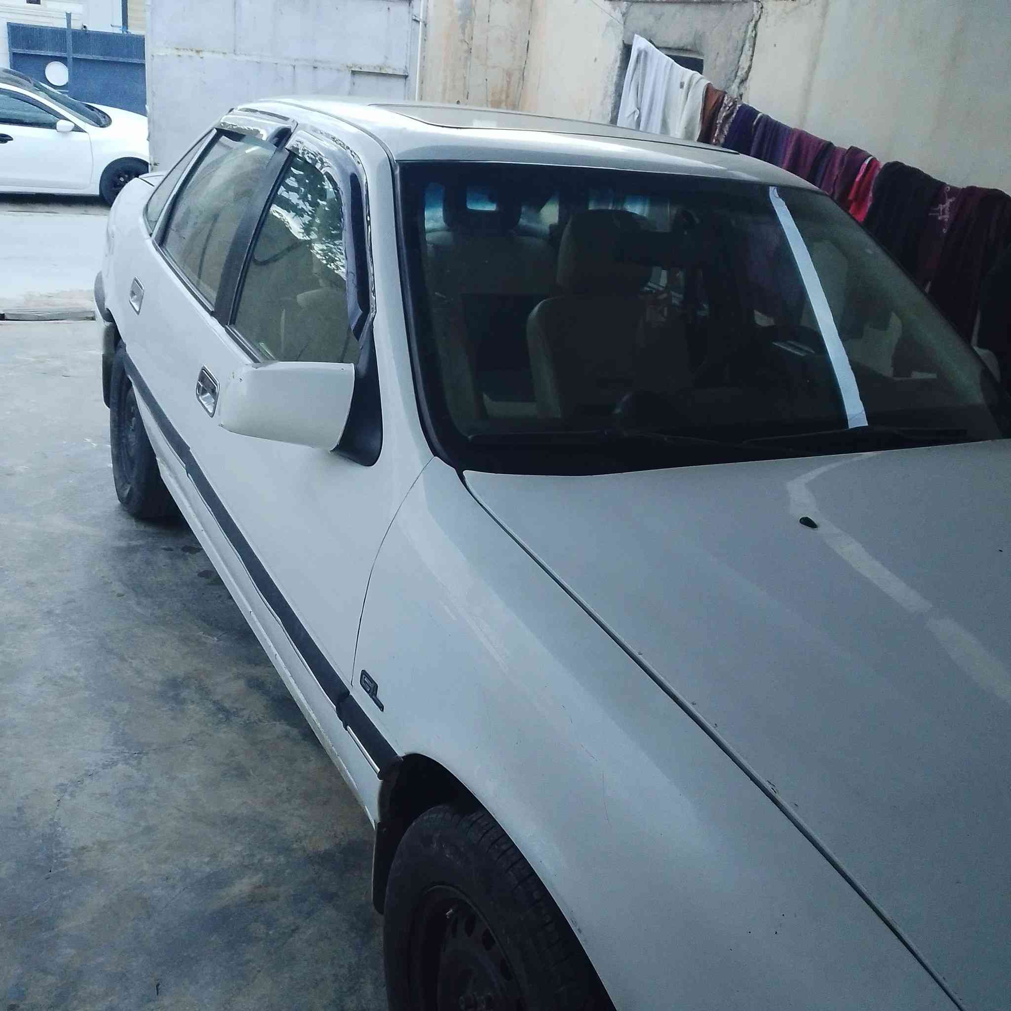 اوبل فيكترا موديل ١٩٩١
محرك ١٨ 
كوبون بانزين موجود
سنويه جديد
***********
