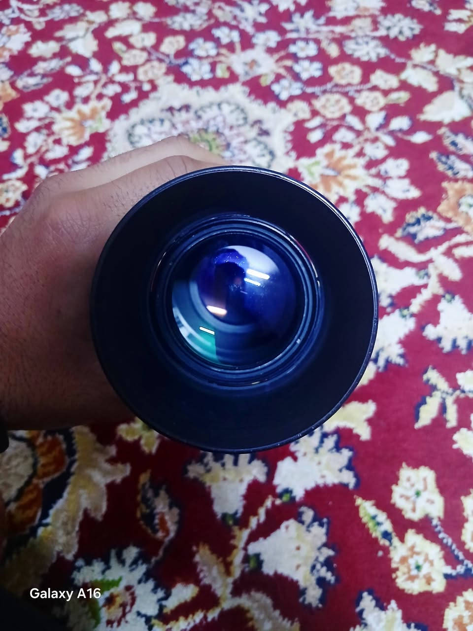 سلام عليكم
زوم رياضي نيكون للبيع. أو مراوس  70_300 
سعر ١٢٥ وبيه مجال  
توصيل موجود 
مكاني بغداد.       ***********
