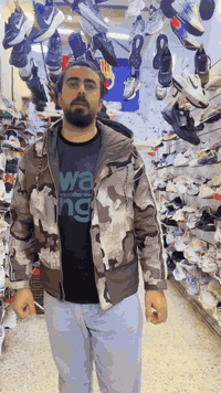 السلام عليكم.              مثل كل مره الحذاء بالف حبايب ***********.  📍شارع النواب جوه جم النسائي
