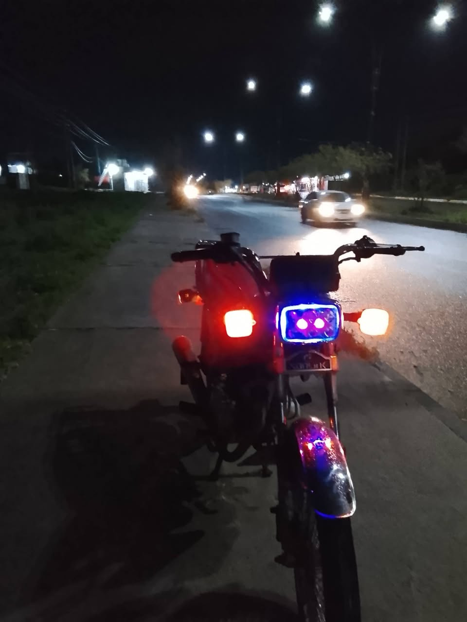 سلام عليكم دراجه سونك 5كير الدراجه 150 للبيع او مراوس موديل 22  دراجه أحله من الصوره برغي ما ناقصه فقط السلف المكان خانقين 
الرقم ***********
