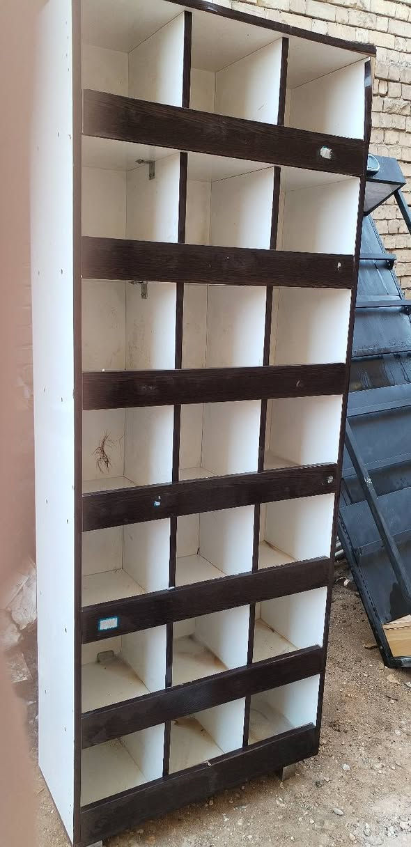 ياالله
غراض اسواق للبيع
نظيفة جدا
كلمن وسعره
عارضات كرزات
عارضات شاحنات موبايلات
رفوف تركية جداريات
ميوزة خشب تركي
ماطور منظومة حرائق
وبعد هواية غراض
العنوان النجف 
للاستفسار
***********
