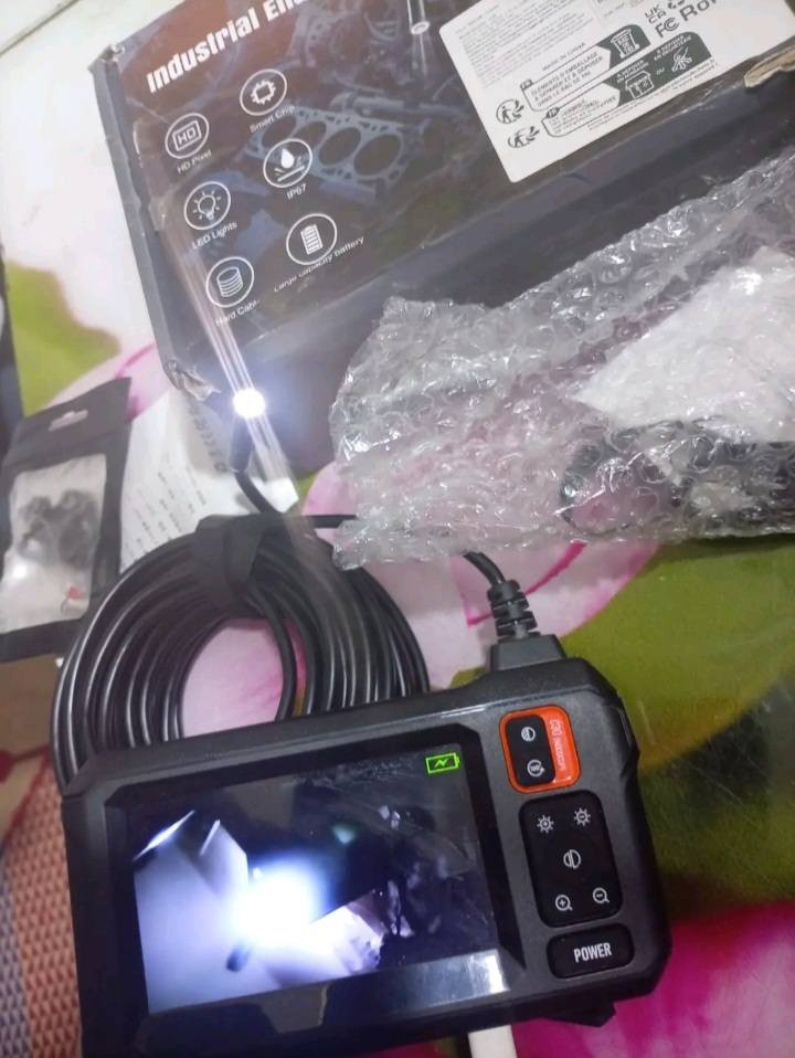 جهاز اماكن ضيقه كامرتين وطوله 3امتار شاشه دقه عاليه شحن تايبسي امزون متواجد على واتساب***********
