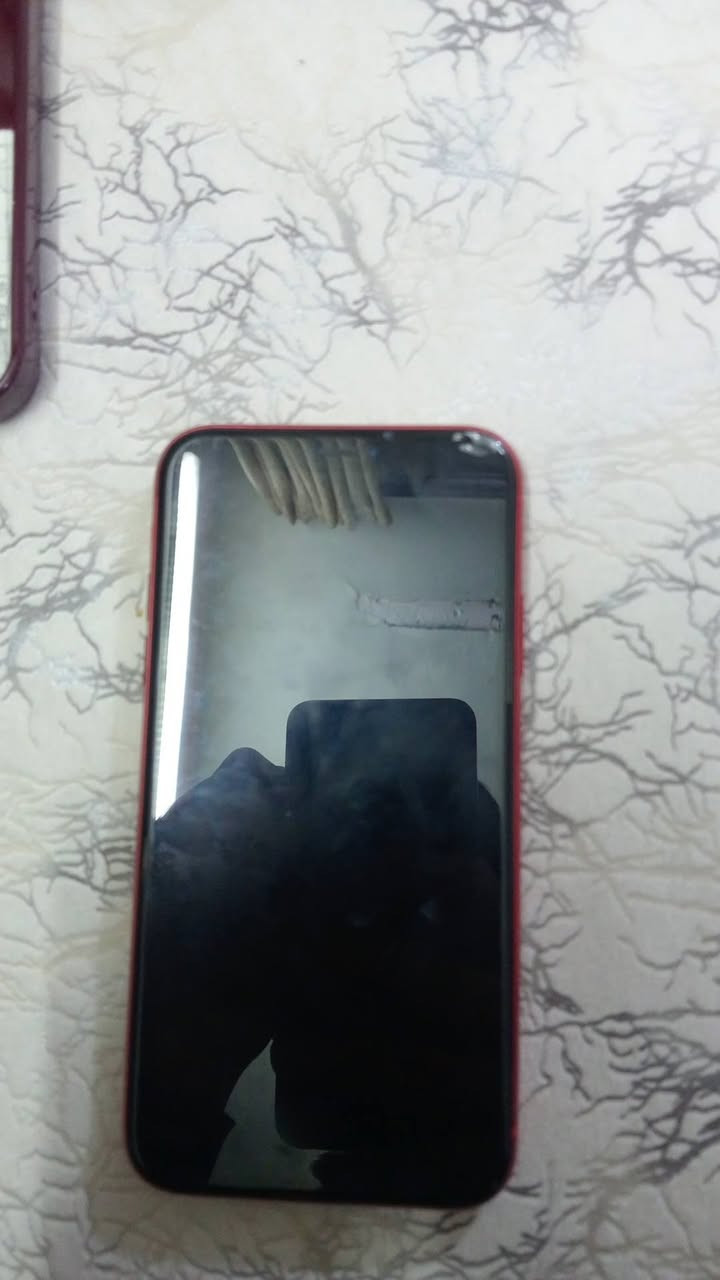 السلام عليكم ايفون ١١ عادي ذاكره 128 بطاريه 96 الجهاز بلادي ممفتوح فقط بطاريه معلايه عل حسابه
المكان بغداد الشعب
***********
السعر 250 وبي مجال
ملاحضه بي فطر خفيف لا ضهر
