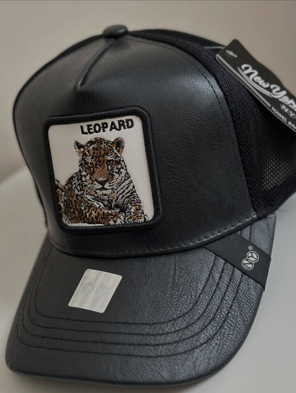 موديل جديد 🆕 
من الشفقات الرجالية 💕
#شفقات_ماركة


**إذا كنت صاحب هذا الإعلان وتريد حذفه لأي سبب، رجاءا أرسل رسالة إلى الدعم الفني**